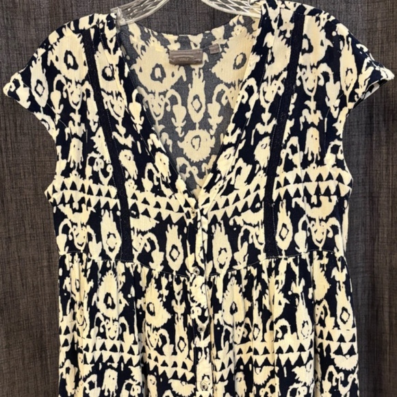 Vanessa Virginia Anthropologie Women's Sleeveless Top  SZ Small Navy Blue Cream - Picture 2 of 6